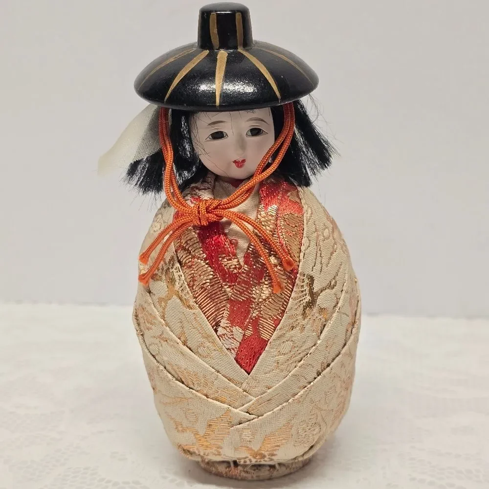 Vintage Japanese Hime Daruma Doll In Kimono Oriental Art Deco Folk Art Figurine